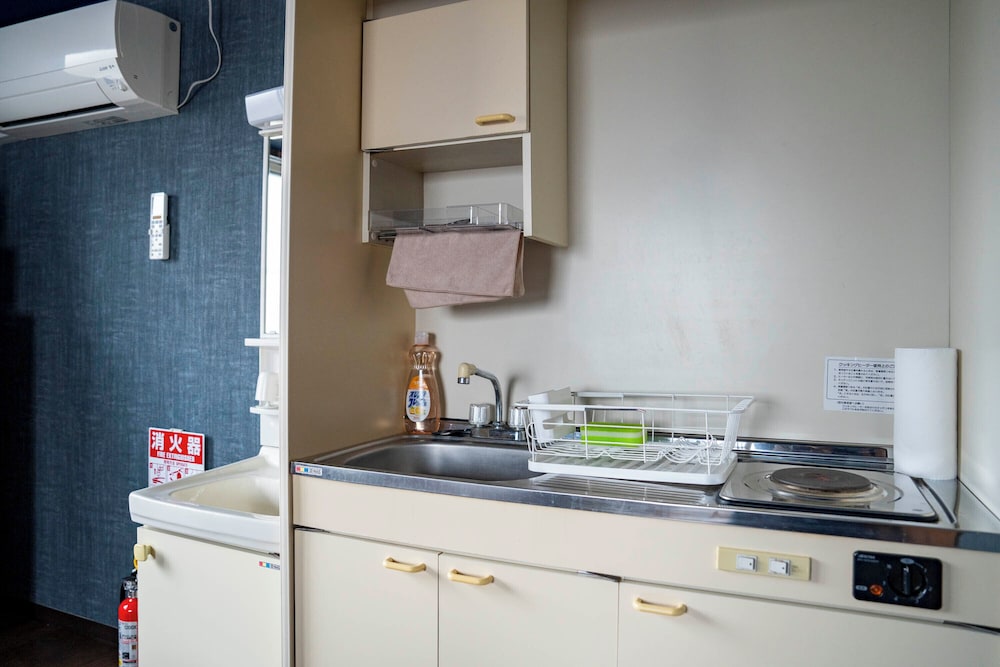 SILK COURT 301