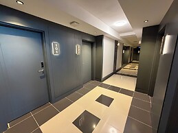 THE ONE HOTEL