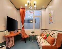 Shanghai Dolemi Mengmengwu Hotel