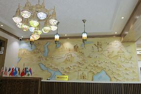 Silk Road Terrace