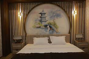 Silk Road Terrace