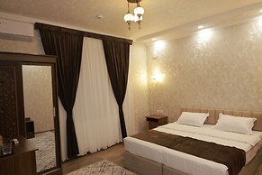 Silk Road Terrace
