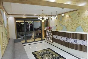 Silk Road Terrace