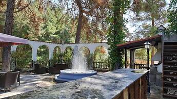 Charming Villa in Moniatis, Cyprus - Private Pool & Garden