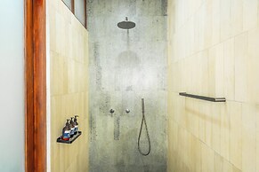 Melasity Villa by Betterplace