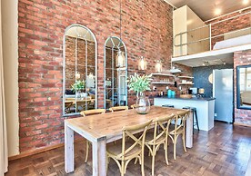 West Side Studios Mountain View Loft