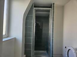 HOTEL CHATEAUBRIAND