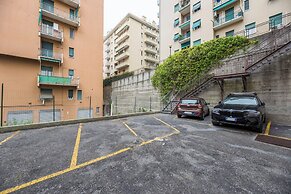 Spacious flat with Balcony