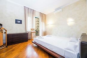 Spacious flat with Balcony