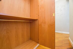 Spacious flat with Balcony