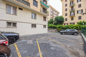 Spacious flat with Balcony