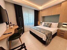 Taga Hotel