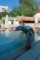 Taga Hotel
