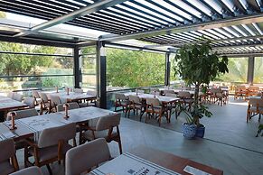 Taga Hotel