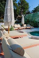 Taga Hotel