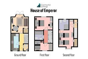Groups Family 3BR House Emperor