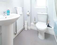 4BR Westlake Accommodation