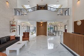 Royal Dream's Hotel