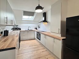 2 Bedroom Queen Street