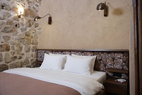 Kaia House