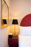Poets 24 Apartments