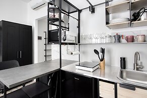 Stylish Studios near Subway