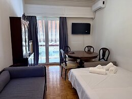 Neos Kosmos Family Apartment
