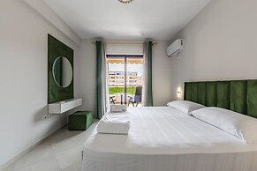 Elegant Stay in the City Center