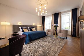 Palladian Hotel