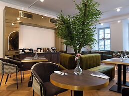 Palladian Hotel