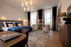 Palladian Hotel