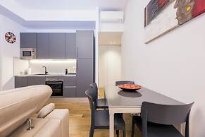 Chic apartments in Piazza Dante