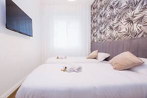 Chic apartments in Piazza Dante