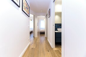 Chic apartments in Piazza Dante