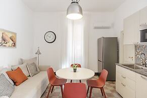 Urban Garden Apartment