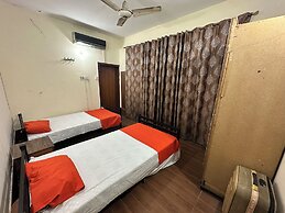 Professional Lahore Hostels