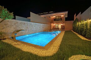 Casa Meis Villas & Escapes
