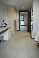 DEMEDERON HOTEL