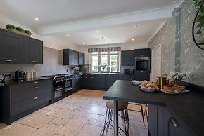 Lower Shockerwick Lodge