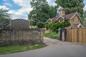 Lower Shockerwick Lodge