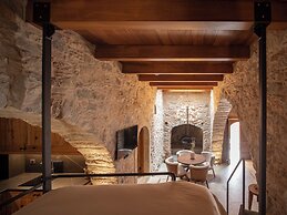 Santa Veneranda Suites by Checkin