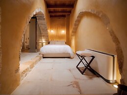 Santa Veneranda Suites by Checkin