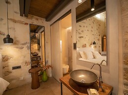 Santa Veneranda Suites by Checkin