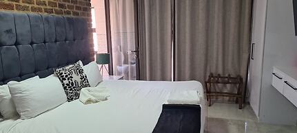 Tlokweng Rose Garden Guesthouse