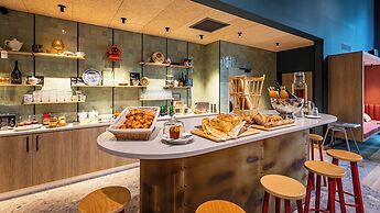 greet Hotel Reims Tinqueux