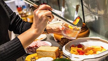 greet Hotel Reims Tinqueux