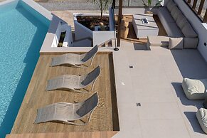 Luxurious Villa Selestine - With Private Pool