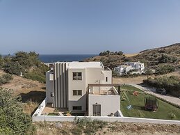 Luxurious Villa Selestine - With Private Pool