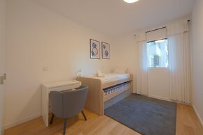 Benfica Prime Terrace II by Homing