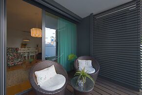 Benfica Prime Terrace II by Homing